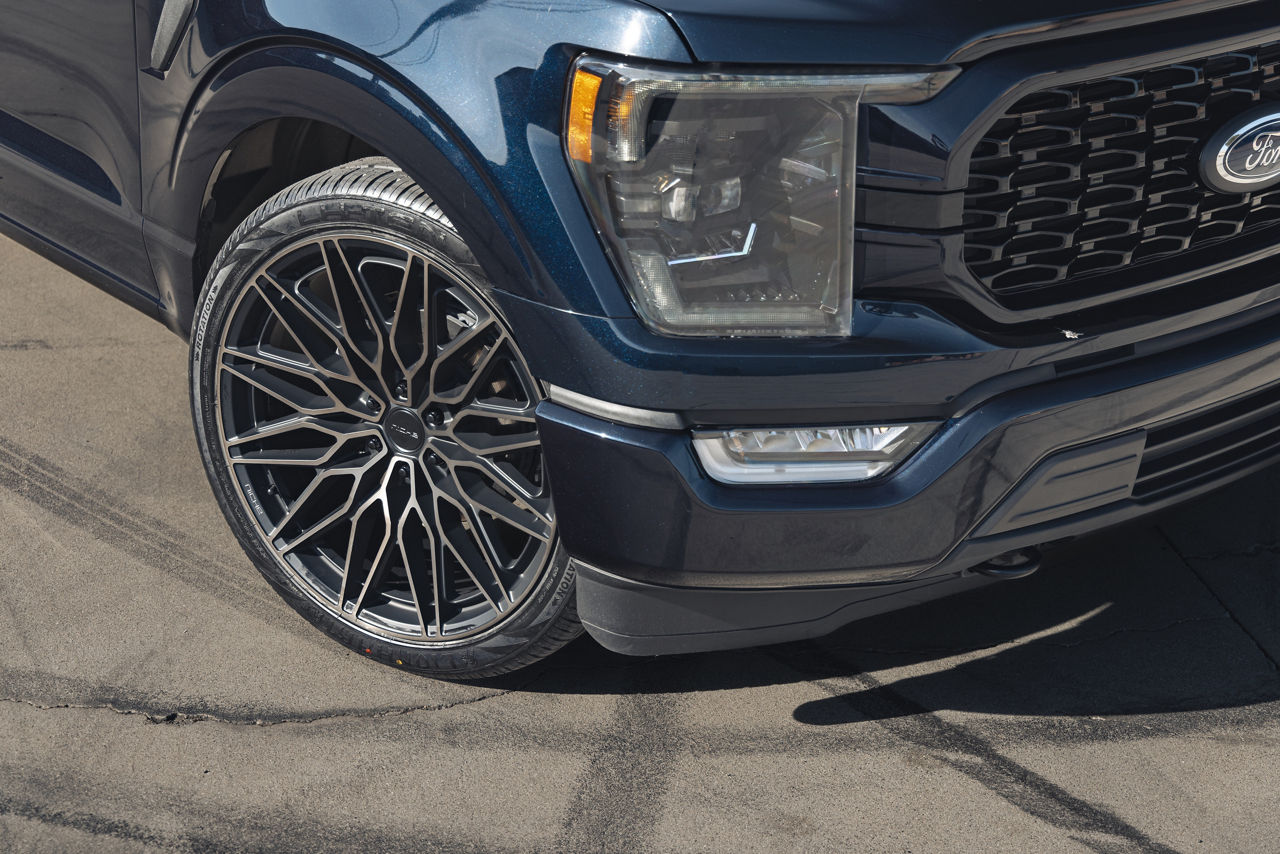 2020 Ford F150 - Niche CALABRIA 6 - Machined | Niche Road Wheels